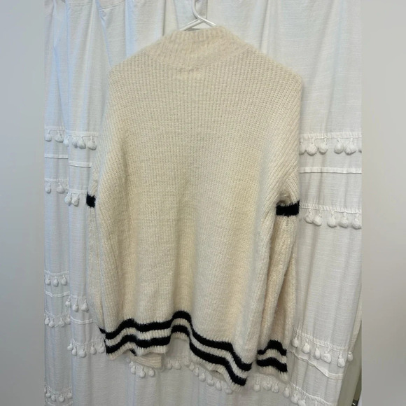 Allie Rose Soft Cardigan cream with black detail size L - Picture 2 of 6